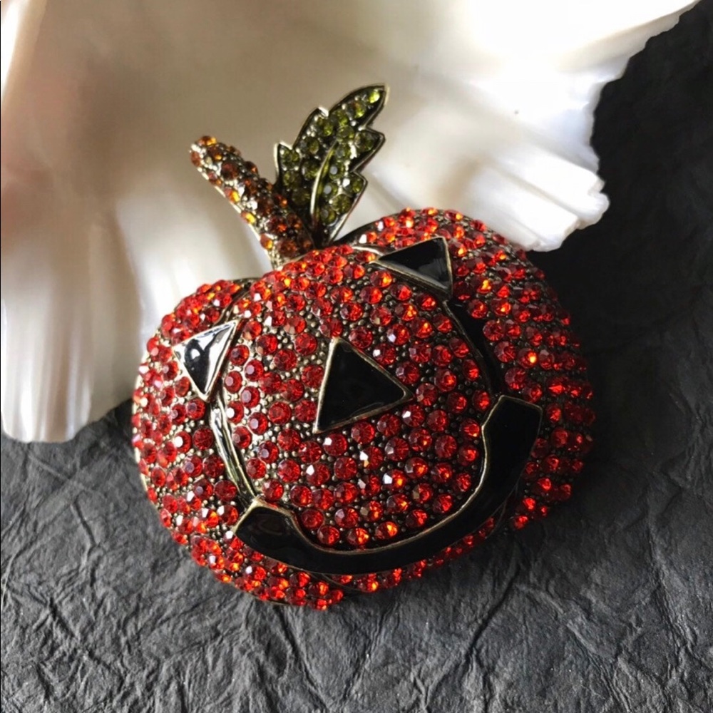 Heidi Daus Halloween Pumpkin Brooch